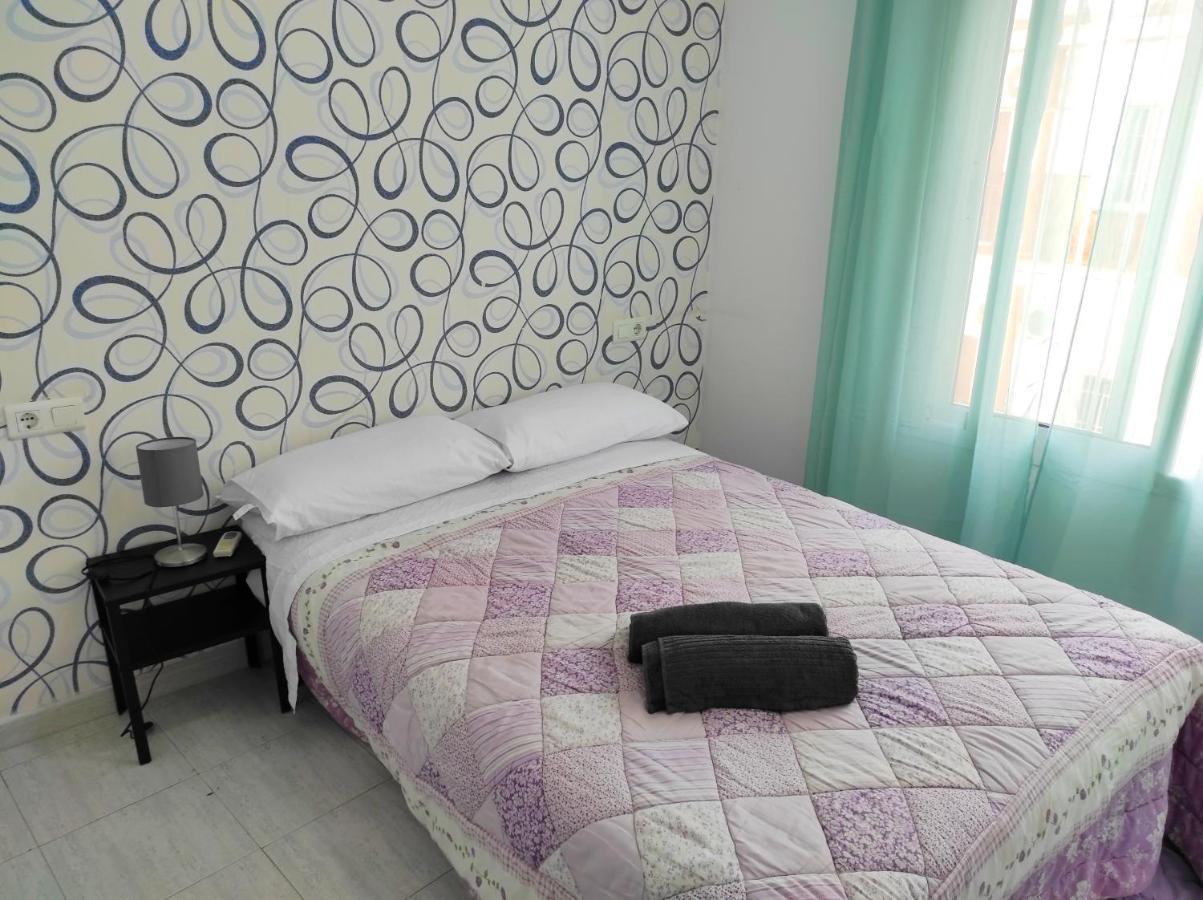 Apartamentos Centro Historico Malaga Bagian luar foto